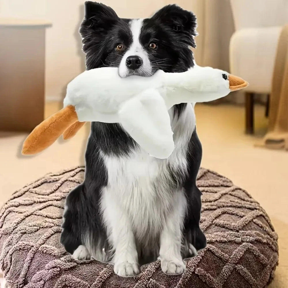 Large Realistic White Goose Plush Dog Toy – Soft Fleece Squeaky Chew Toy for Dogs, Durable Interactive Pet Toy for Play & Comfort